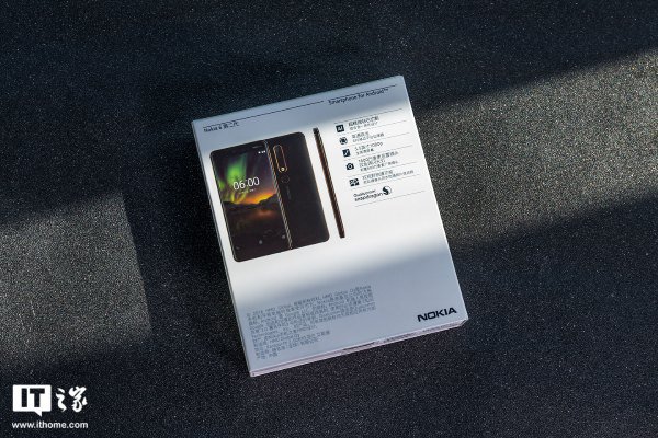 Nokia 6 (2018) предстал на «живых» фото