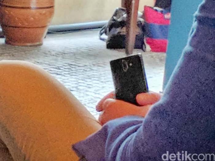 Флагманский Nokia 9 показали на шпионских фото