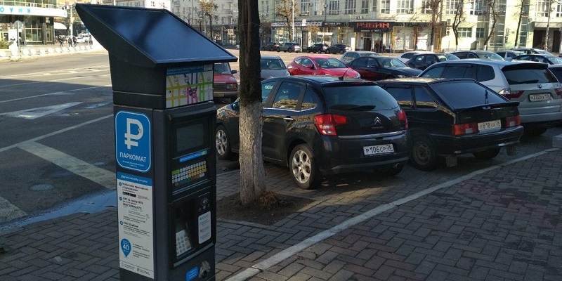 Вопросы географии: Концессионер объяснил экономику платных парковок в Воронеже