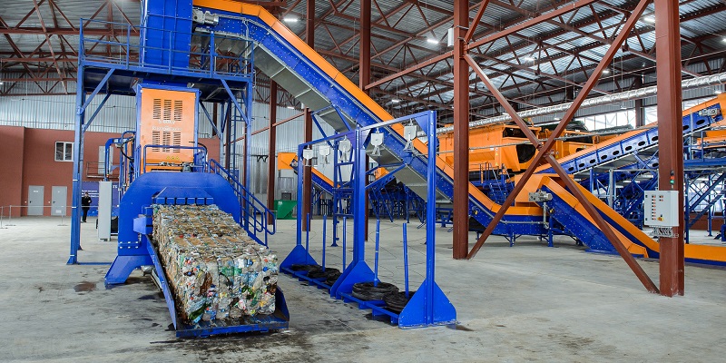 Деньги из отходов: Первый мусоросортировочный завод в регионе открыли под Воронежем