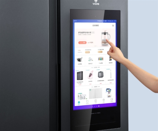 Xiaomi выпустила холодильник с 21” экраном за 800 долларов